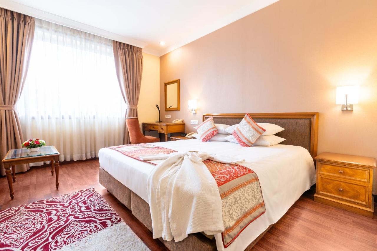 The Soaltee Kathmandu Otel Dış mekan fotoğraf